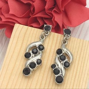 🍀 Black Rhinestone Silver Post Drop Earrings